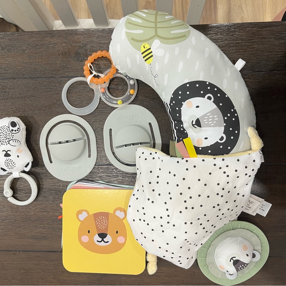 Taft Kids Learning Toys Set - Gray, Orange, Yellow